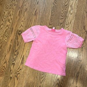 Soft short sleeve shirt.